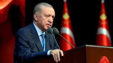 Erdoğan: Vatan Sevgisi Her Silahı Yener