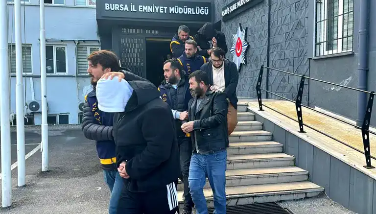 10 Milyonluk Lüks Araç Operasyonu: Şasi Numaraları Değiştirilmişti