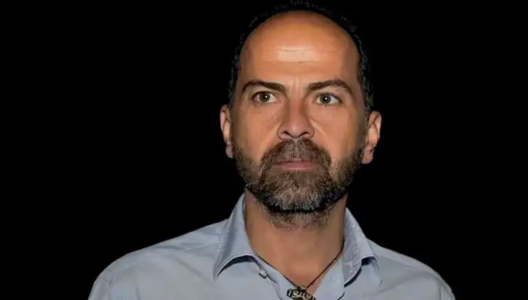 Zirveden Zirveye: Başarılı Bir İş İnsanının Hikayesi
